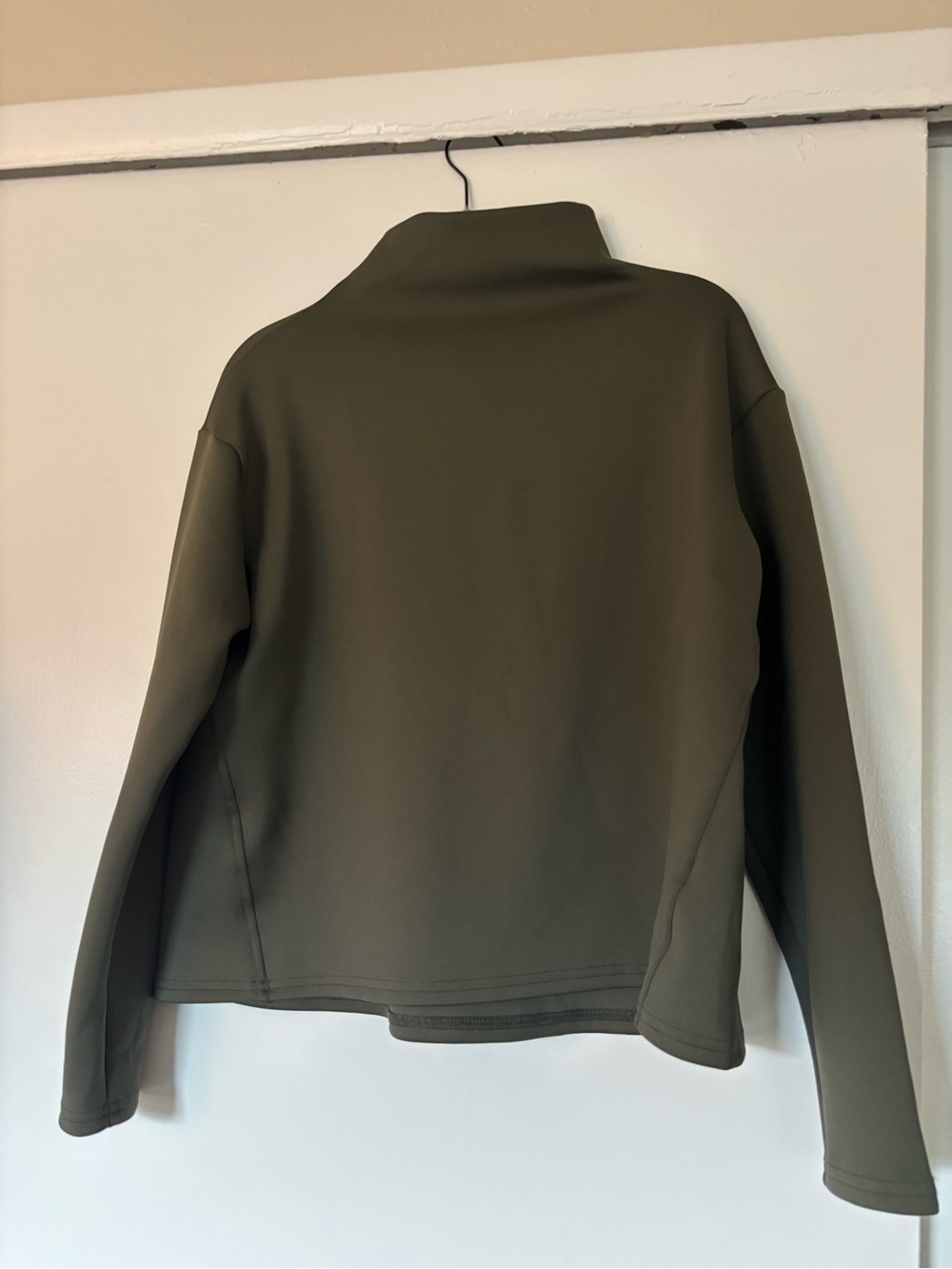 ADAY Like a Boss Pullover - Medium